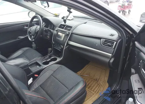 2015 Toyota Camry Se z USA, uszkodzony, nr VIN 4T1BF1FK5FU030789